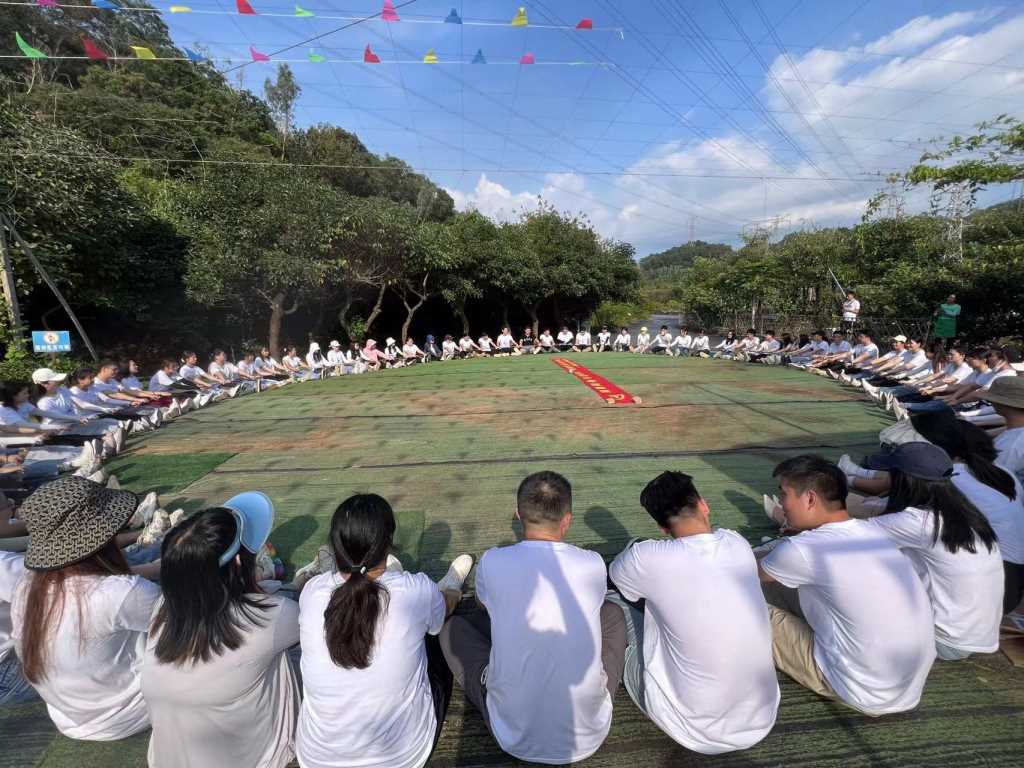 公司團(tuán)建趣味運(yùn)動會戶外拓展野炊燒烤九龍生態(tài)園一日游